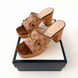 GUCCI || GG Canvas Horsebit Platform Mule Sandals EU 38 Brown Wood Heel‎